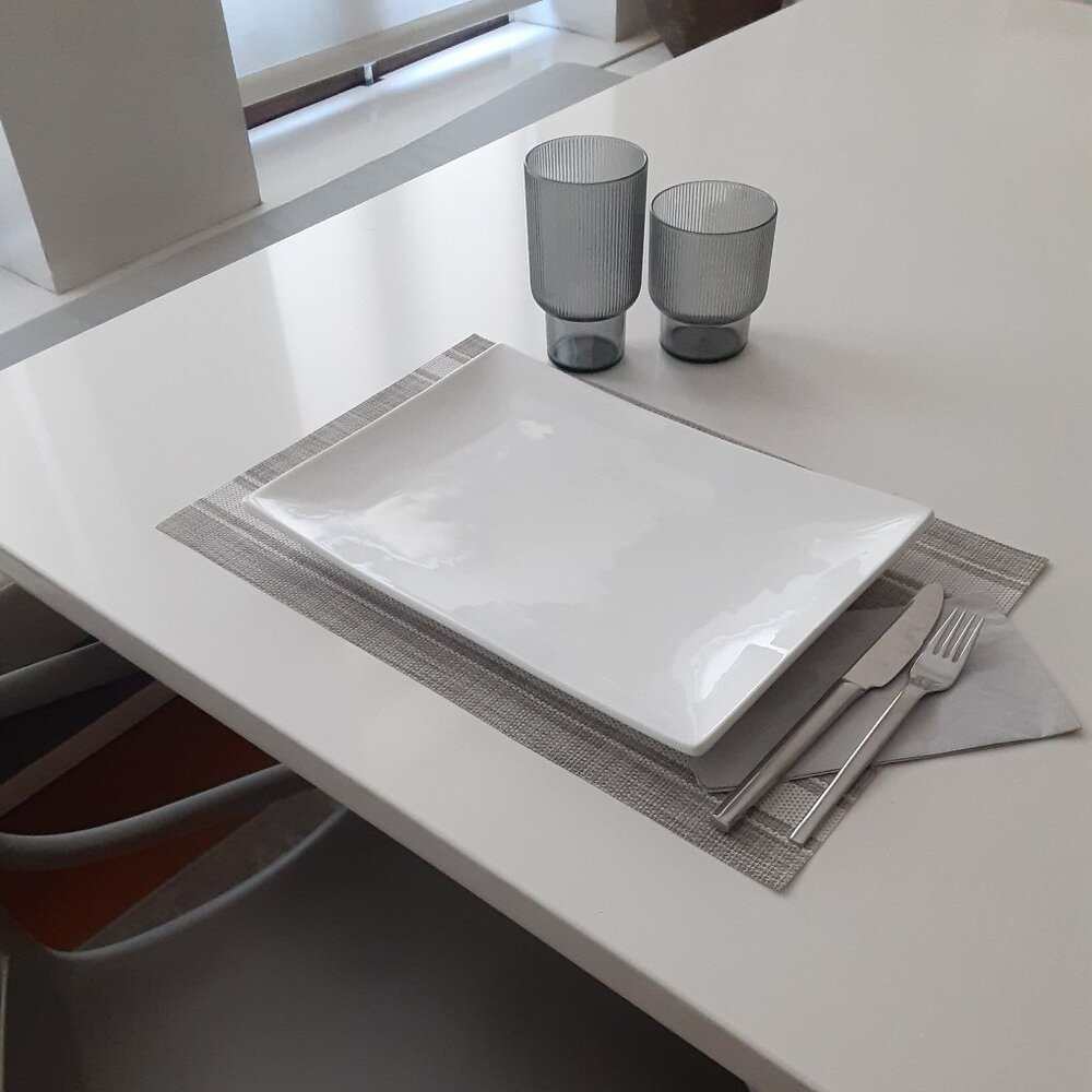 White dinner/ serving platter  (1)
